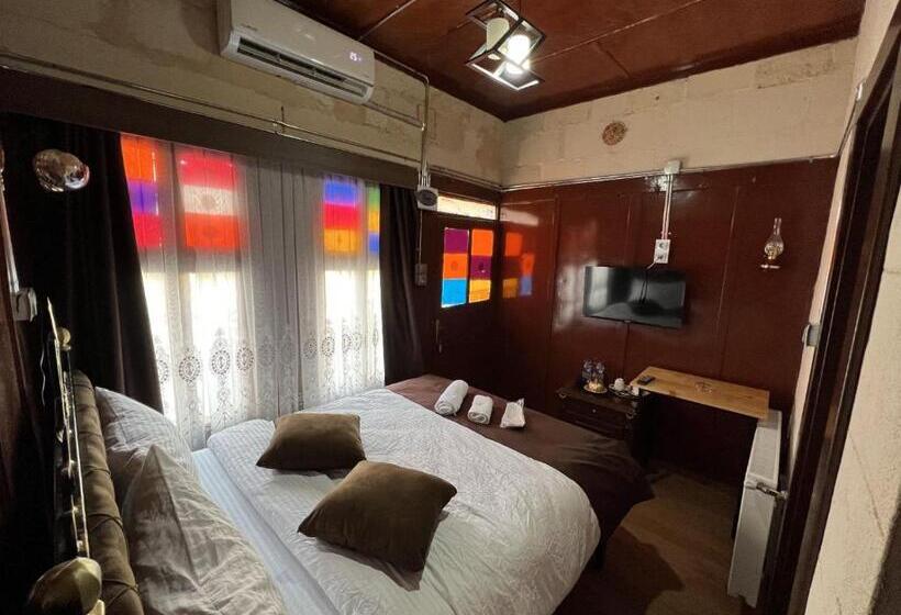 تختخواب و صبحانه Gökhanbey Konağı Butik Otel