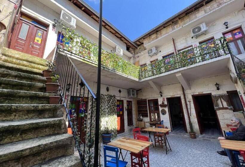 تختخواب و صبحانه Gökhanbey Konağı Butik Otel