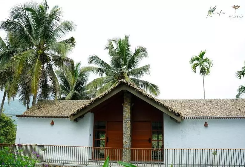 Hotelli Maayaa Riverside Villas & Suites By Keala