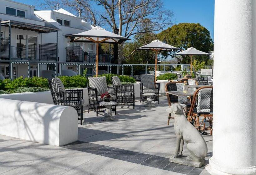 Отель Wytham Manor House