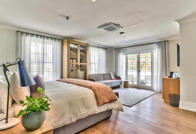 Отель Wytham Manor House