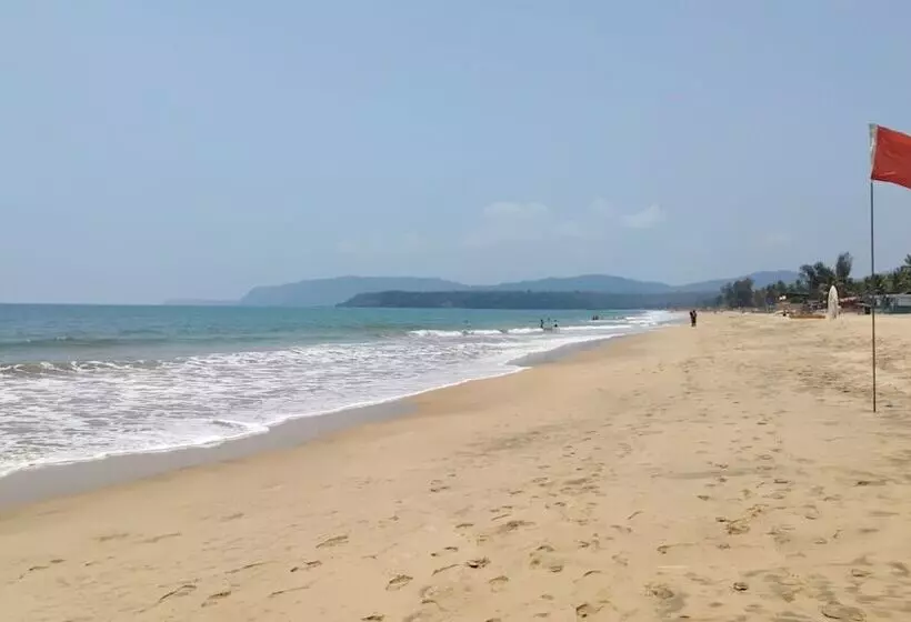 Lomakeskus Neemrana S Three Waters