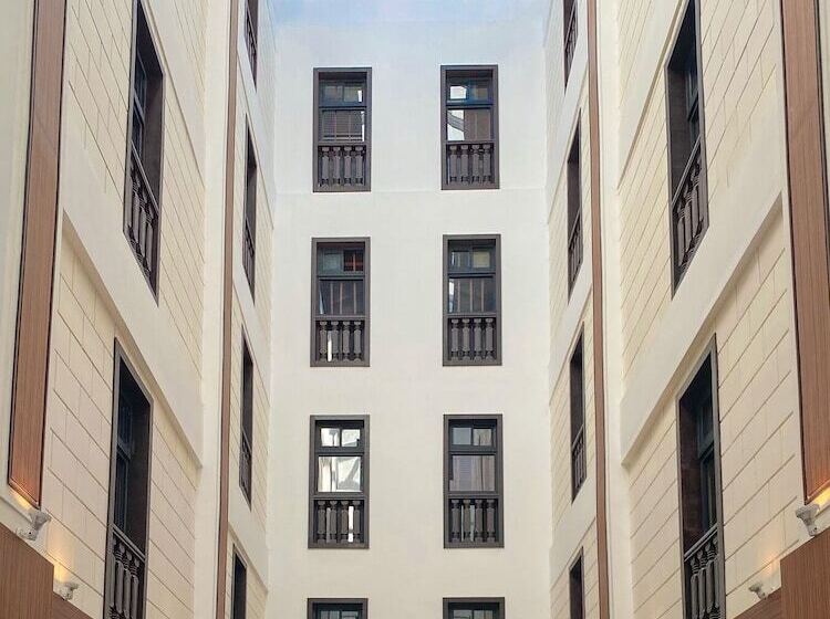 The Plaza Garden Hotel And Residences