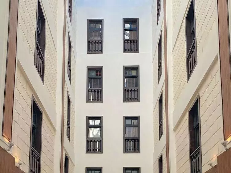 The Plaza Garden Hotel And Residences