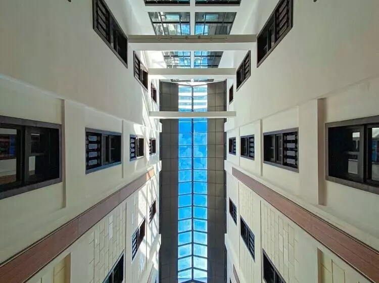 The Plaza Garden Hotel And Residences