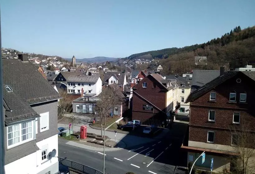 Hotelli Dom  Betzdorf