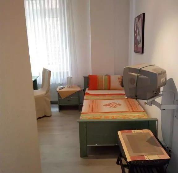 Hotelli Dom  Betzdorf