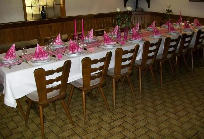 ホテル Gasthof Rhönperle