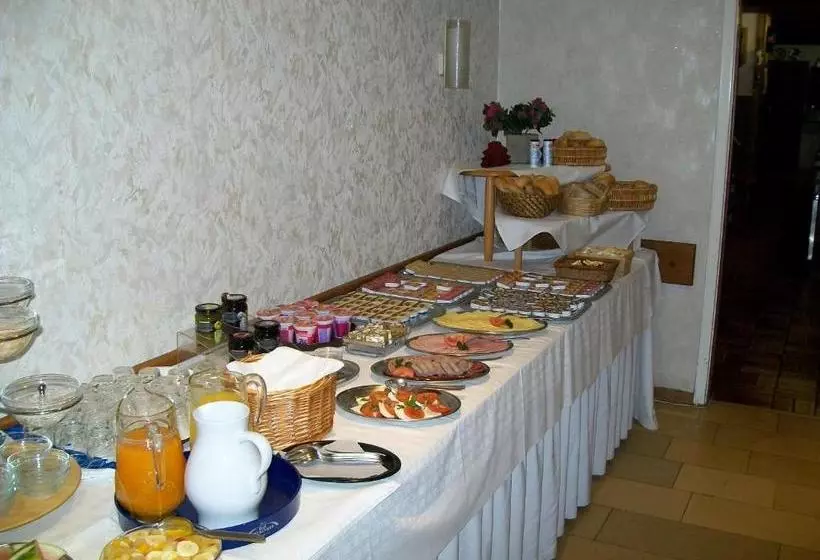 ホテル Gasthof Rhönperle