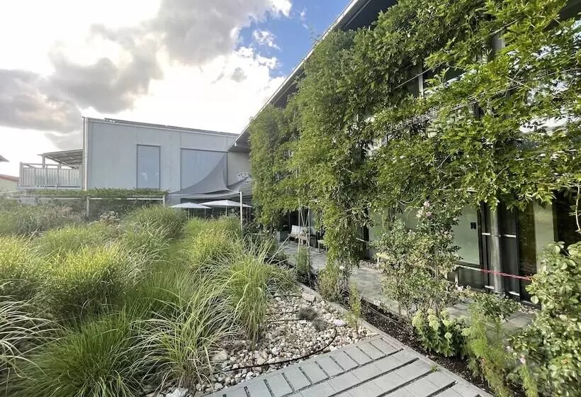 Hotelli 7 Continents