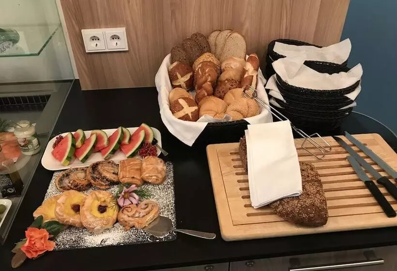 Hotelli 7 Continents