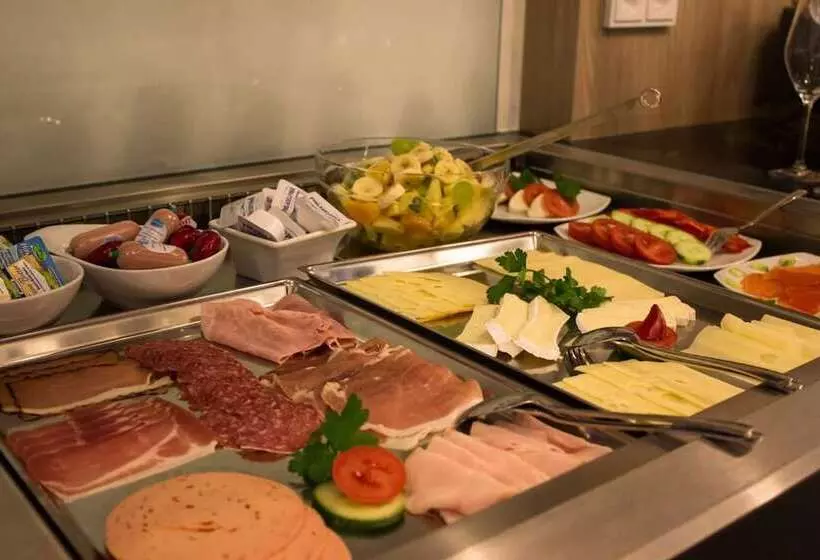 Hotelli 7 Continents