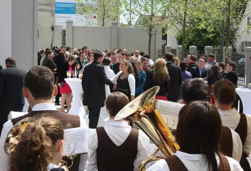 Hotelli Alte Brauerei Mertingen