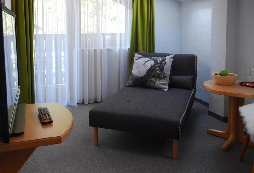 Hotelli Alpenlodge Pfronten