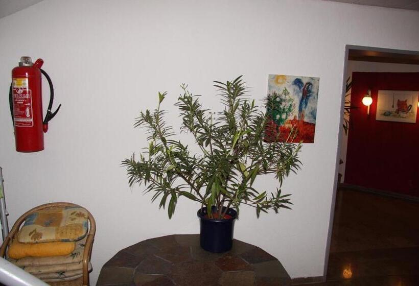 Hotel Am Schloss Neuenstein