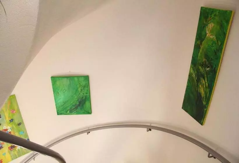 Hotelli Am Schloss Neuenstein