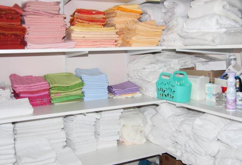 Hotel Am Schloss Neuenstein