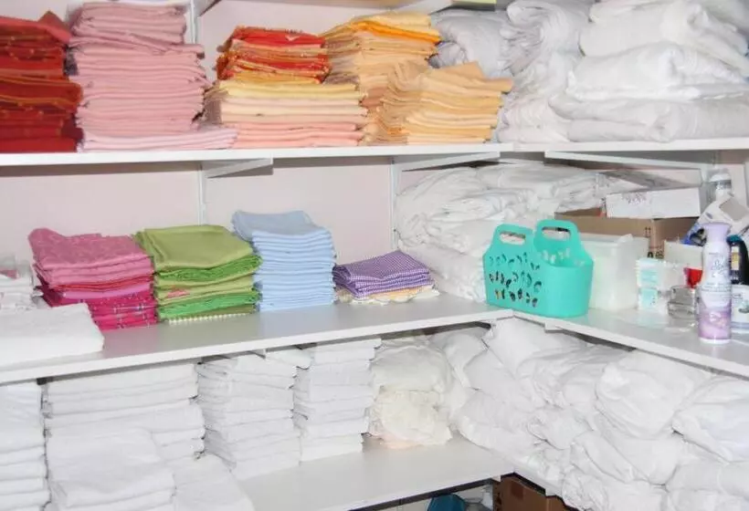 Hotelli Am Schloss Neuenstein