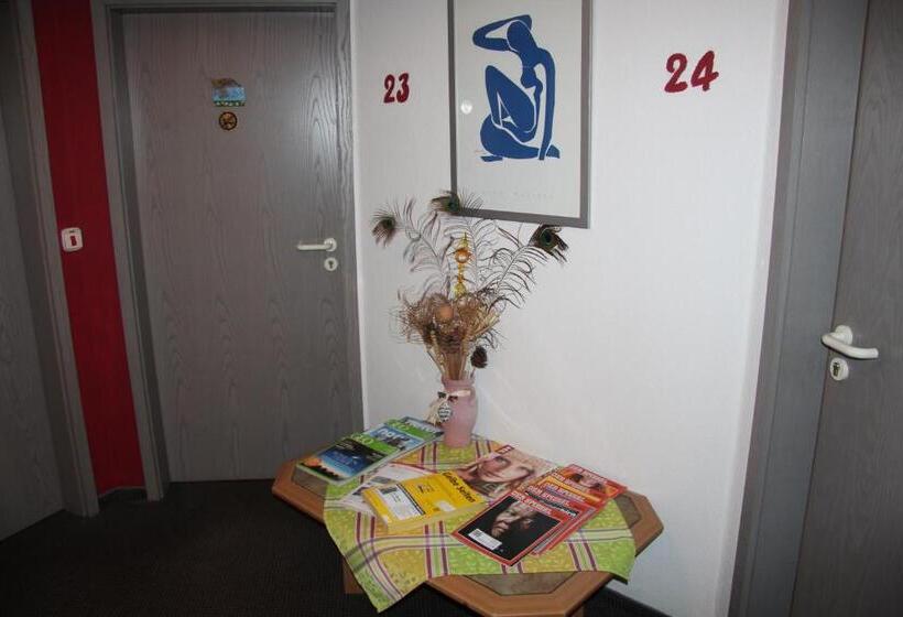 Hotel Am Schloss Neuenstein