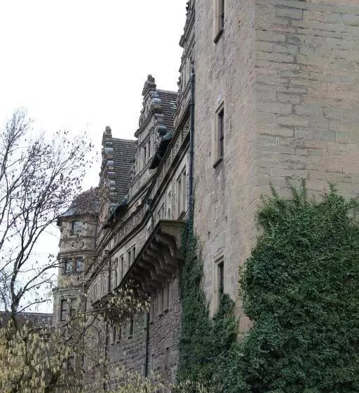 Hotelli Am Schloss Neuenstein