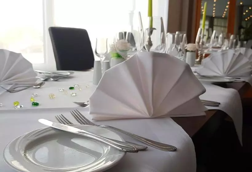 Hotelli Amedia Boardinghouse Frankfurt-airport