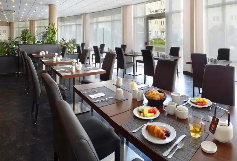 Hotelli Amedia Boardinghouse Frankfurt-airport