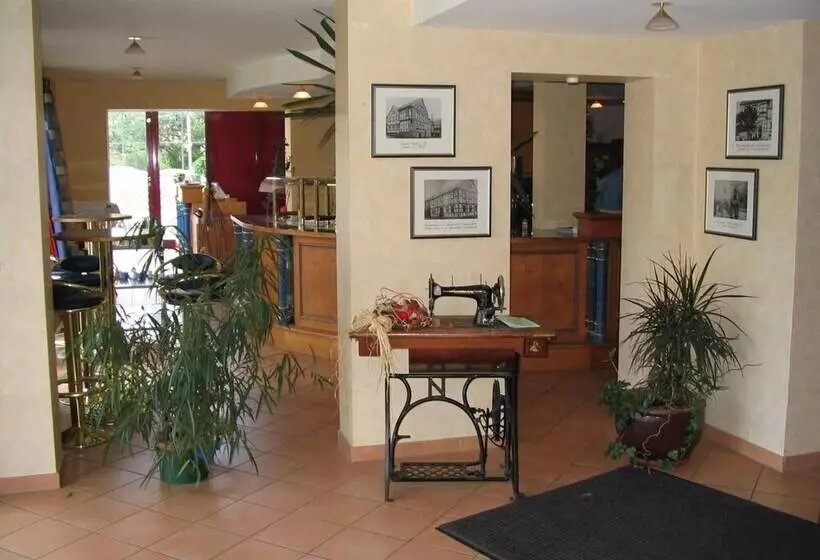 ホテル Eydt Kirchheim