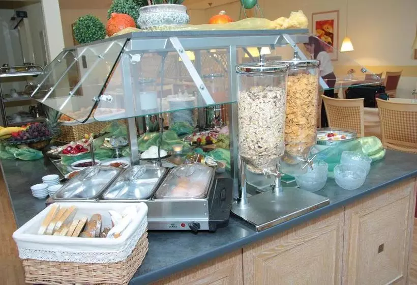 ホテル Gda Gäste