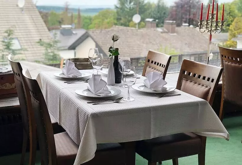 هتل Glashütten