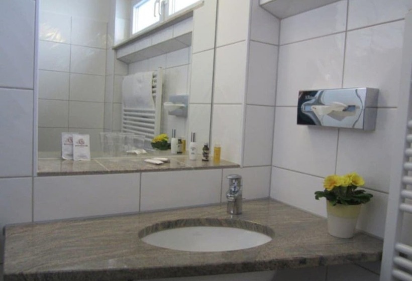 Отель Grimmelshausen