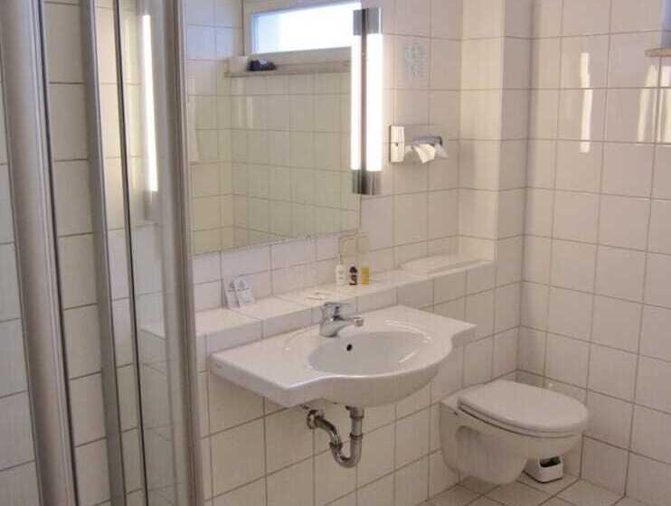 Отель Grimmelshausen