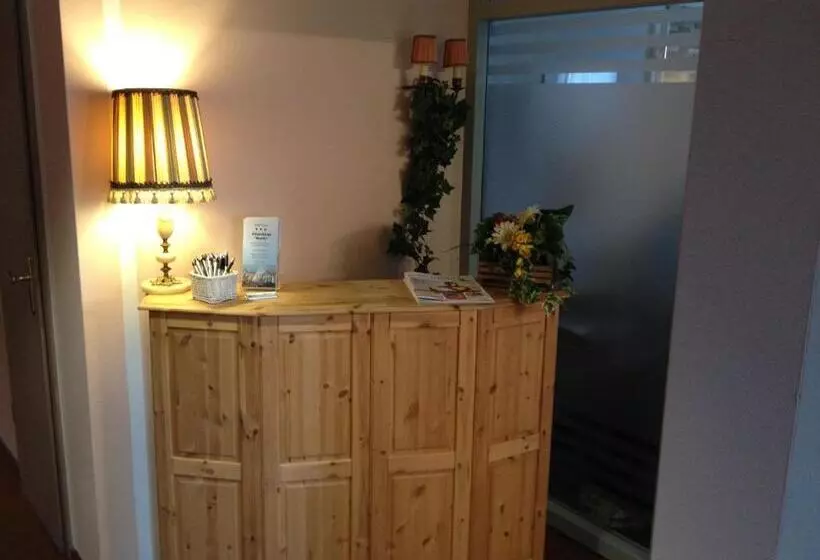 Hotelli Gästehaus Stelle