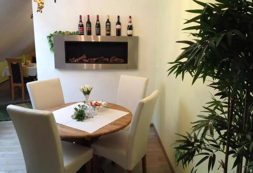 Hotelli Gästehaus Stelle