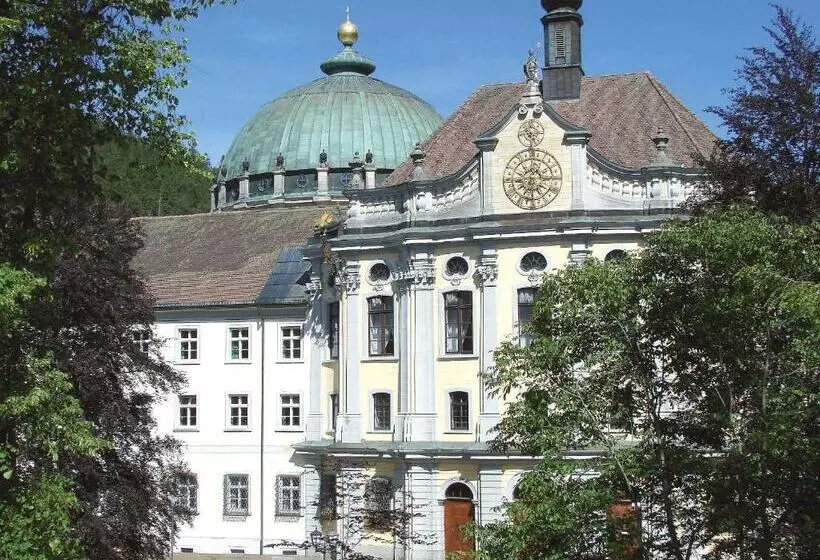 Hotelli Klosterhof