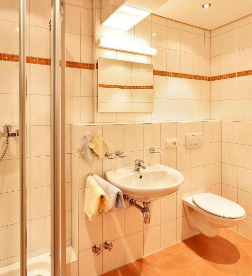 فندق Pension Waldwinkel