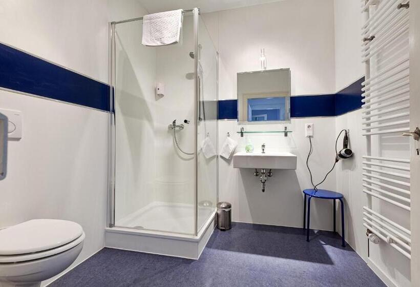 Otel Pensionsieben Das Andere