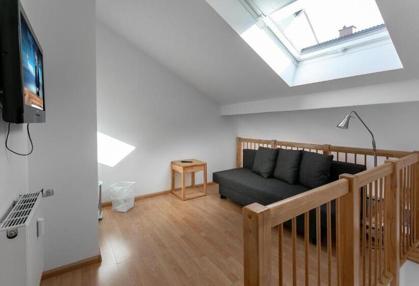 Otel Pensionsieben Das Andere