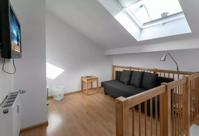 Hotelli Pensionsieben Das Andere