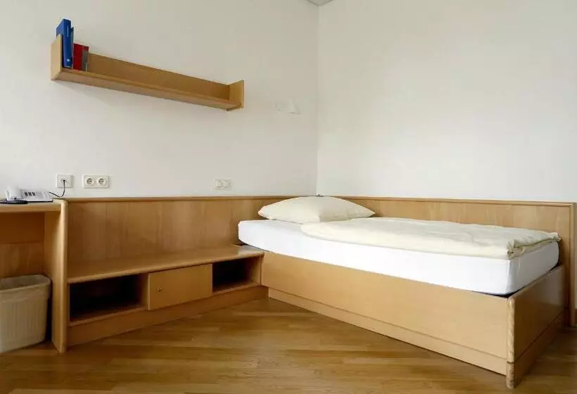 Hotelli Tagungs  Und Bildungszentrum Steinbach/taunus