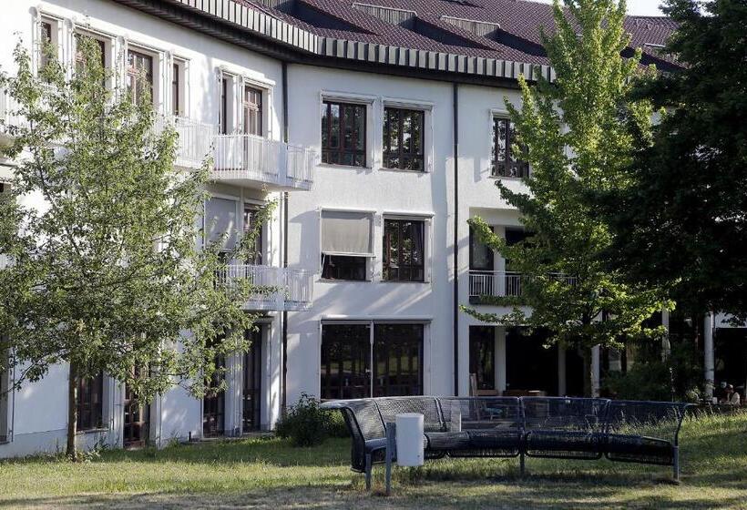 ホテル Tagungs  Und Bildungszentrum Steinbach/taunus