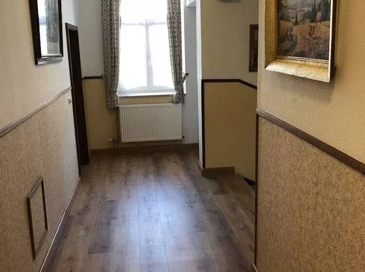 Hotelli Tutzinger Hof