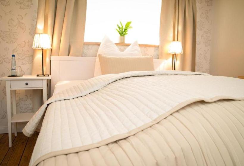 Отель Weddeler Hof