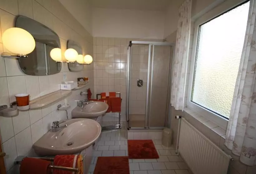 Parkhotel Phoenix Garni