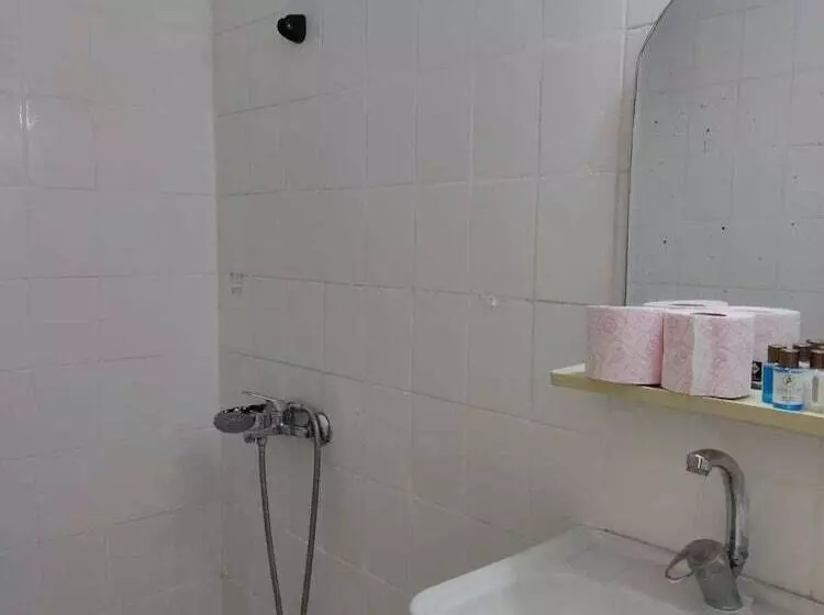 Avalon Otel