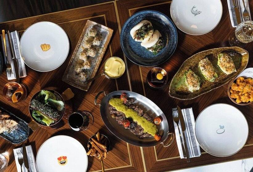 Отель W Budapest