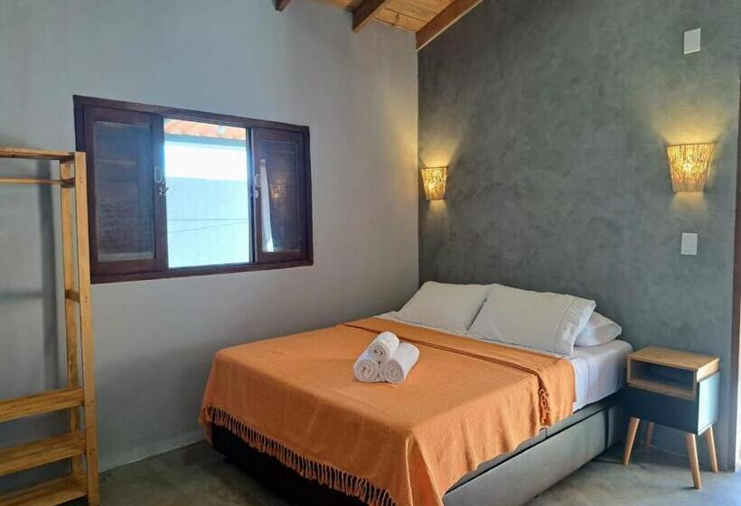 پانسیون Casa Om Vila De São Jorge