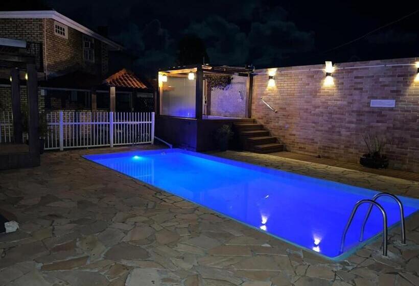 הוסטל Pousada Recanto Edênico