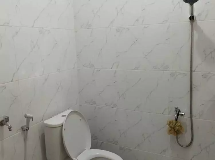 هتل Oyo 92561 Excellent Kost
