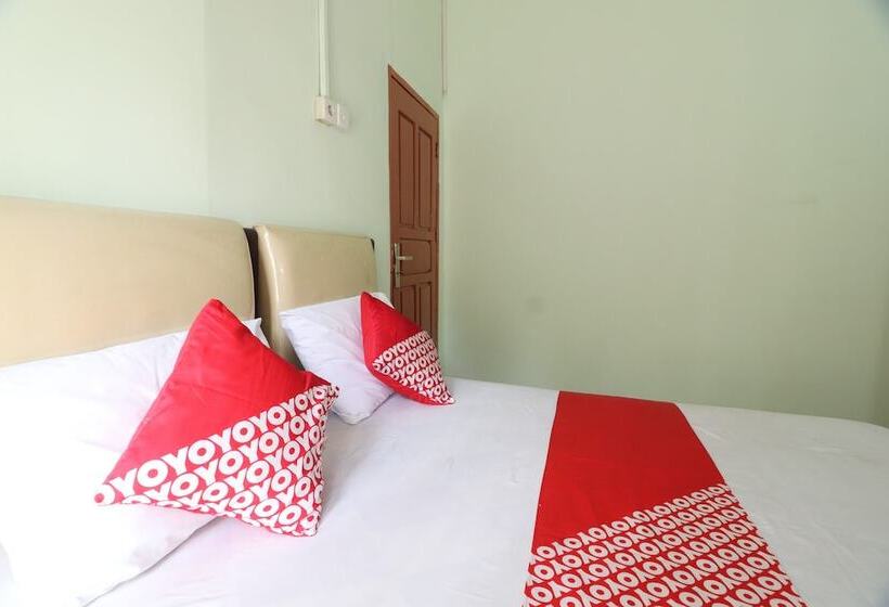호텔 Oyo 92561 Excellent Kost