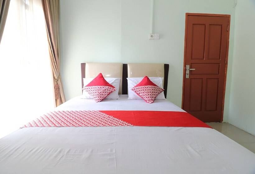 호텔 Oyo 92561 Excellent Kost